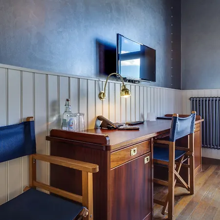 Doemitzer Hafen Szálloda 3*