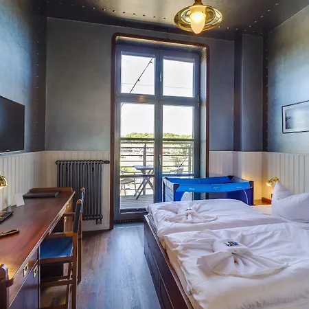 Doemitzer Hafen Szálloda 3*