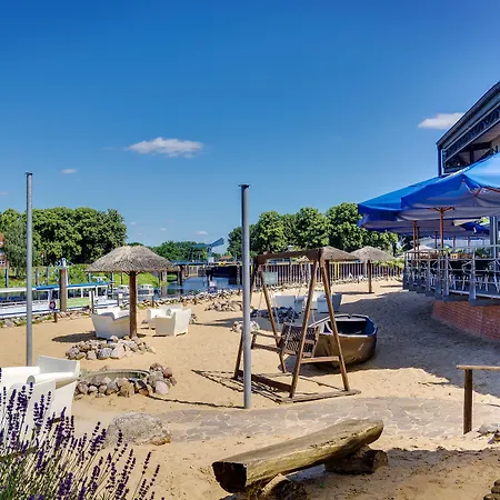 Doemitzer Hafen 3* Dömitz