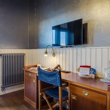 Doemitzer Hafen 호텔 3*