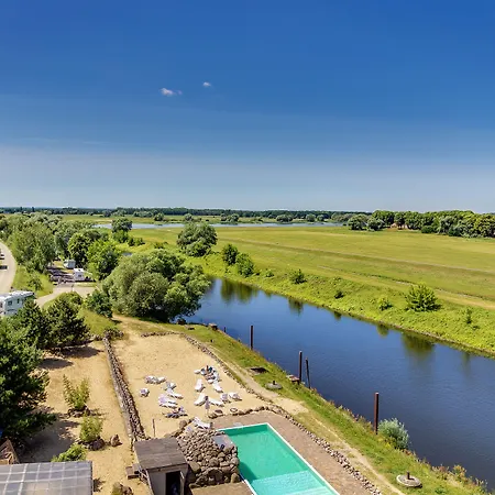 Doemitzer Hafen 3* Dömitz