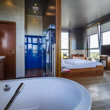 Doemitzer Hafen Szálloda 3*